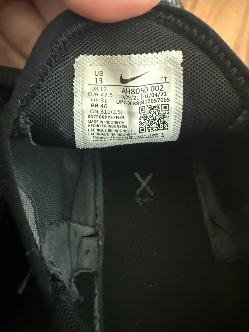 Nike Air Max 270 Men's Black/White Sneakers